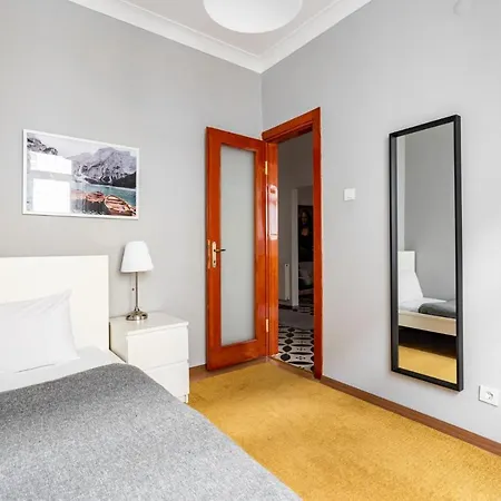 아파트 Charming Flat Near Bagdat Street In Kadikoy *